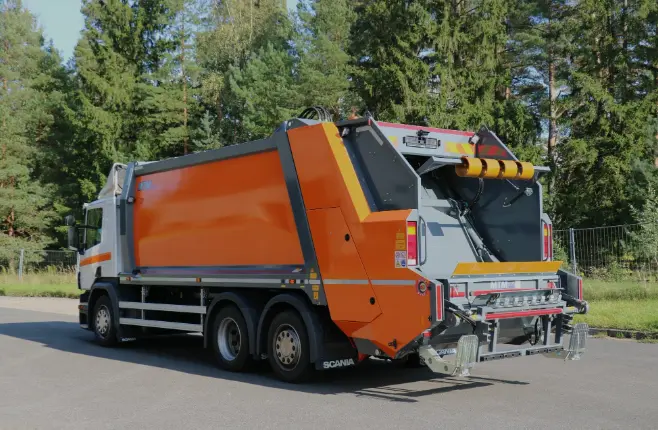 Operasi pengangkutan sampah lebih efisien dengan fleet terawat